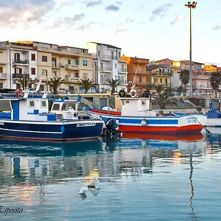 In Centro A 100m Dal Mare